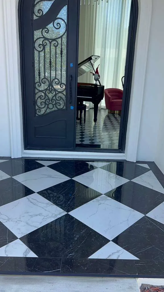 Porcelain tile installation in Tampa, FL